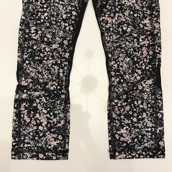 Lululemon Pace Rival Crop 22" Floral Spritz Multi/Black Size 4 - Picture 14 of 16
